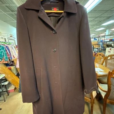 Sale Photo Thumbnail #154