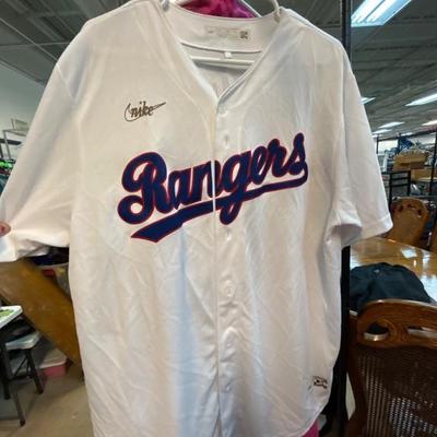 Sale Photo Thumbnail #112