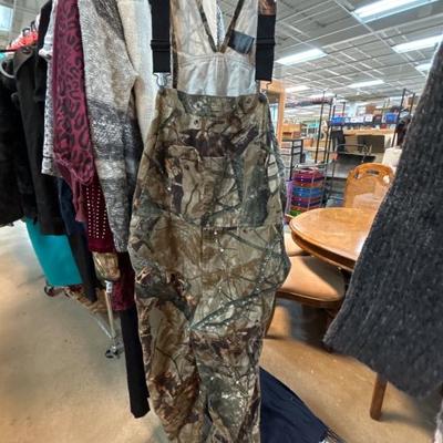 Sale Photo Thumbnail #243