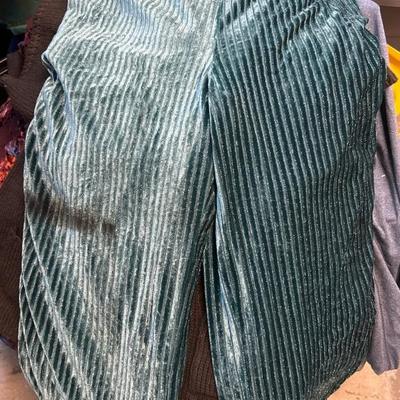 Sale Photo Thumbnail #214