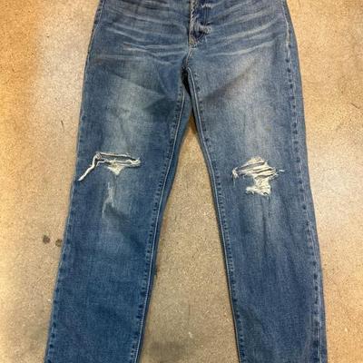 Sale Photo Thumbnail #151