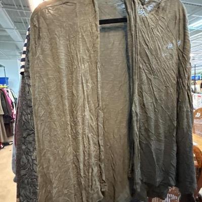 Sale Photo Thumbnail #237