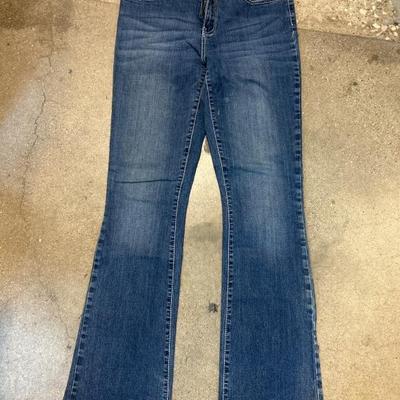 Sale Photo Thumbnail #201