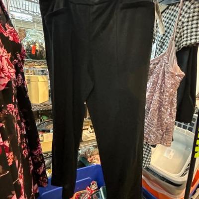 Sale Photo Thumbnail #14