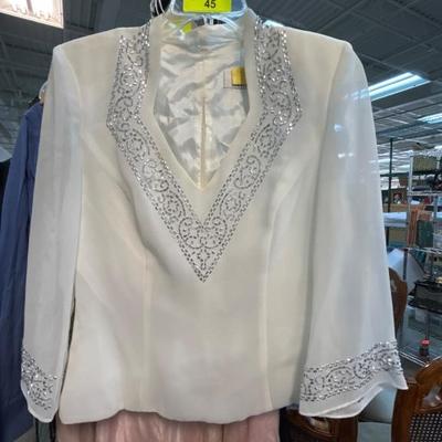 Sale Photo Thumbnail #45