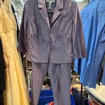 Sale Photo Thumbnail #40