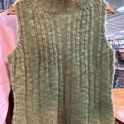 Sale Photo Thumbnail #264