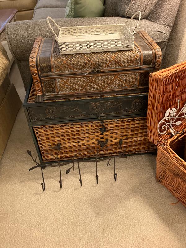 Sale Photo Thumbnail #33