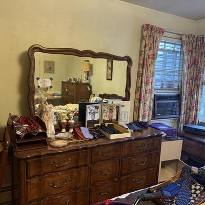 Sale Photo Thumbnail #227