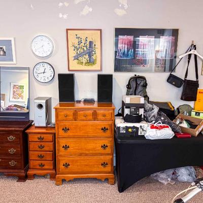 Sale Photo Thumbnail #98