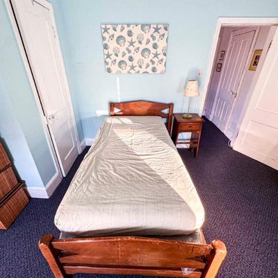 Sale Photo Thumbnail #44