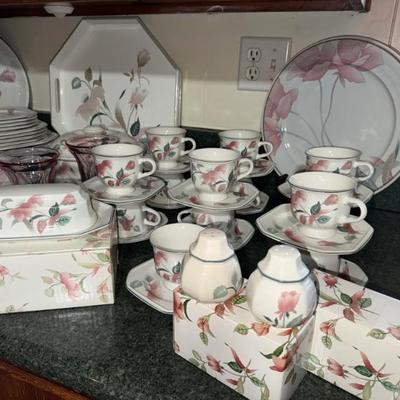 Sale Photo Thumbnail #168