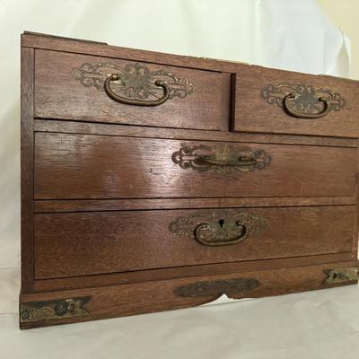 Sale Photo Thumbnail #11