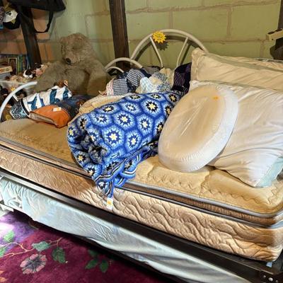 Sale Photo Thumbnail #158