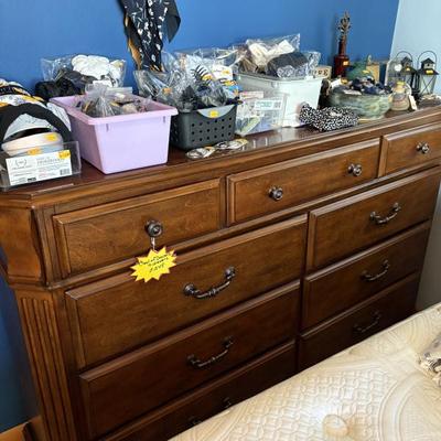 Sale Photo Thumbnail #73