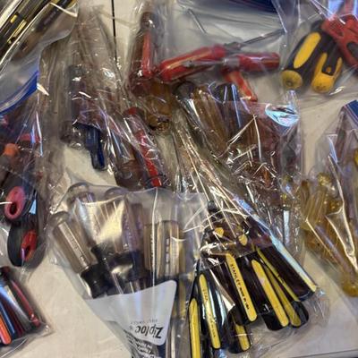 Sale Photo Thumbnail #338