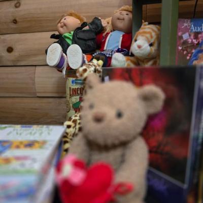 Sale Photo Thumbnail #60