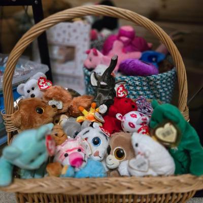 Sale Photo Thumbnail #64