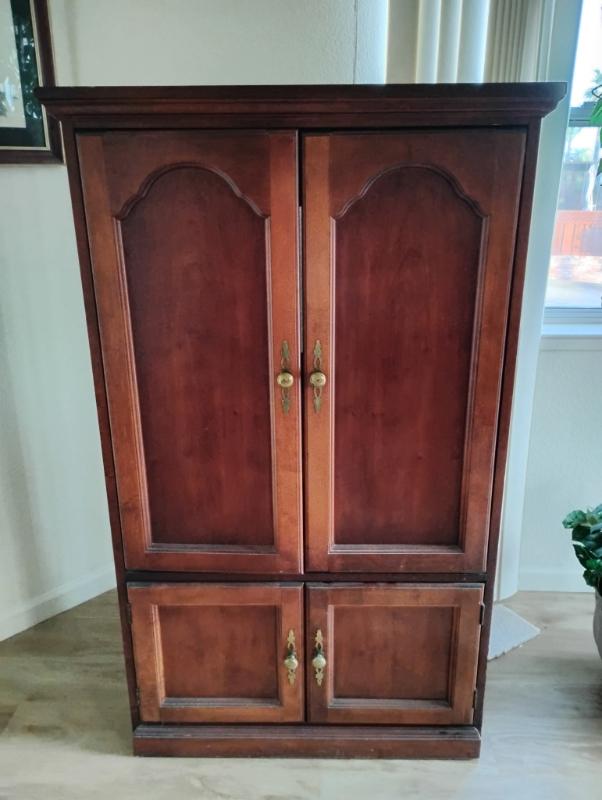 Sale Photo Thumbnail #16