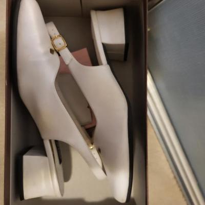 Sale Photo Thumbnail #138