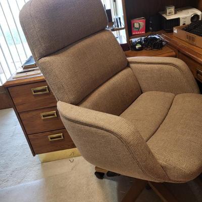 Sale Photo Thumbnail #203