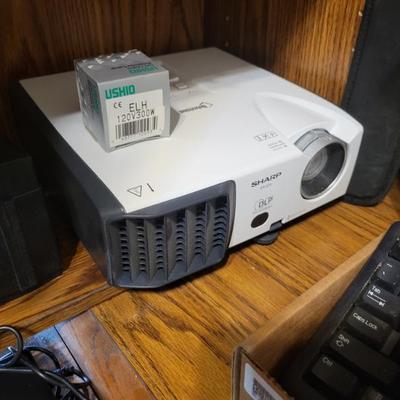 Sale Photo Thumbnail #170