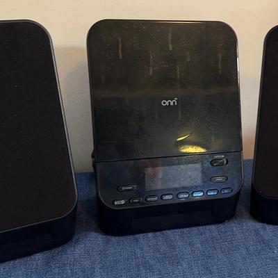 ONN CD Player And AM/FM Radio 
