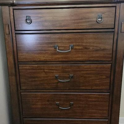 Clairfield Tobacco Dark Wood 5 Drawer Chest Of Drawers 