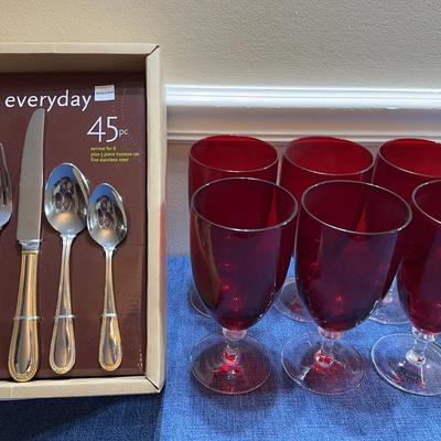 Kendrick Gold 45 Piece Cutlery Set