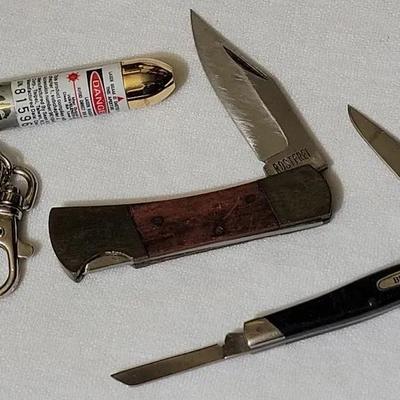 Vintage Pocket Knives Featuring Buck And Rostfrei