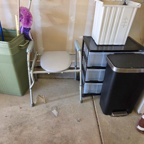 Sale Photo Thumbnail #29