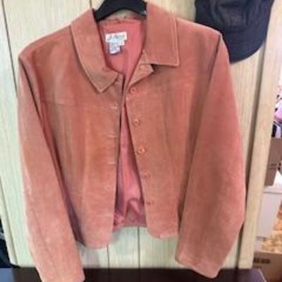 Sale Photo Thumbnail #67