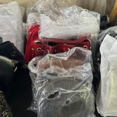 Sale Photo Thumbnail #87