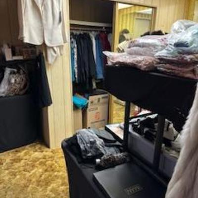 Sale Photo Thumbnail #295