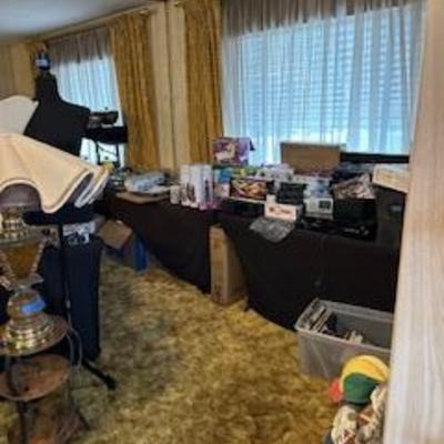 Sale Photo Thumbnail #283