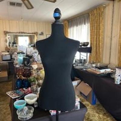 Sale Photo Thumbnail #38