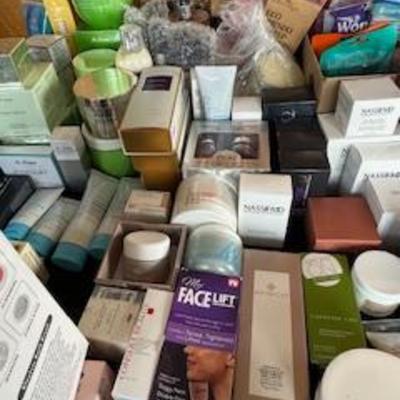 Sale Photo Thumbnail #171