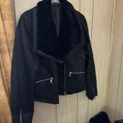 Sale Photo Thumbnail #82