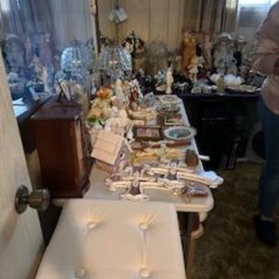 Sale Photo Thumbnail #296