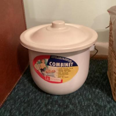 Sale Photo Thumbnail #168: Diaper disposal container