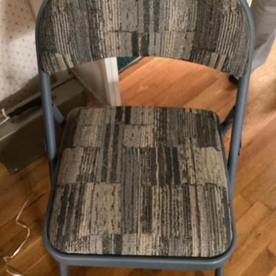 Sale Photo Thumbnail #141: Padded folding chair