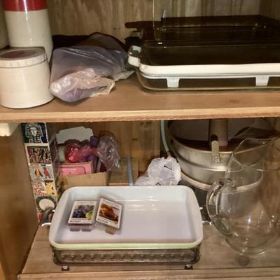 Sale Photo Thumbnail #149: Cookware