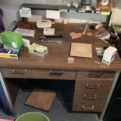 Sale Photo Thumbnail #139: Mid century laminate desk with metal legs