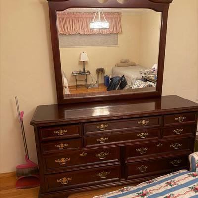 Sale Photo Thumbnail #90