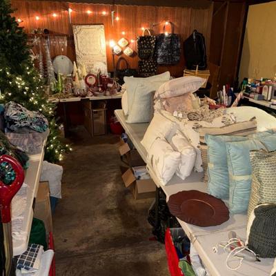 Sale Photo Thumbnail #16