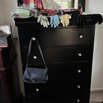 Sale Photo Thumbnail #30