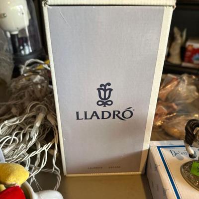 Sale Photo Thumbnail #83