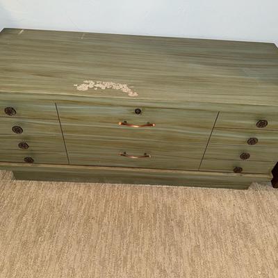 Lane Cedar Chest 