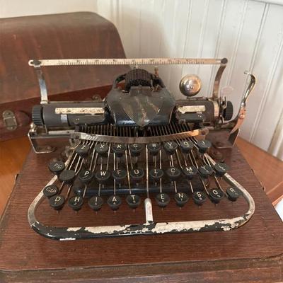 Sale Photo Thumbnail #18