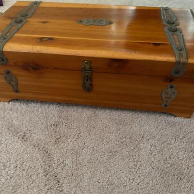 Sale Photo Thumbnail #90